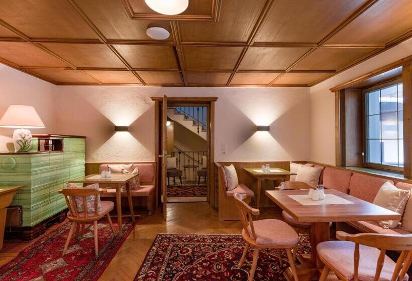 ベッドアンドブレックファースト Manni Gästehaus