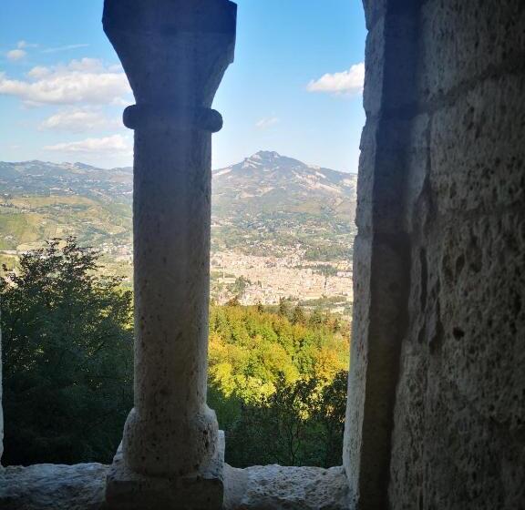 مبيت وإفطار Sor Mimi