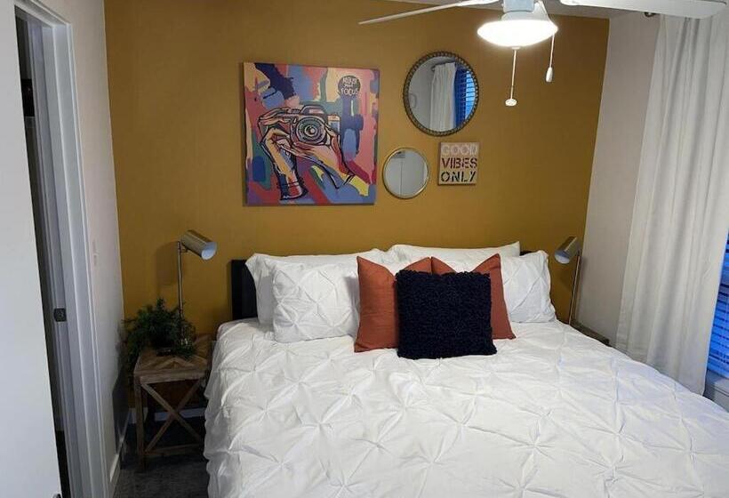 Full Kitchen Youtubetv Smart Locksking Bedtop Fl