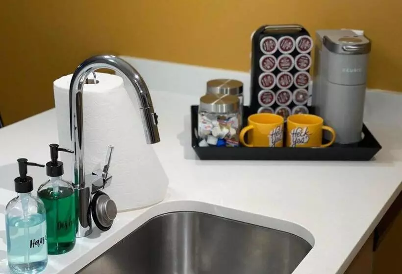 Full Kitchen Youtubetv Smart Locksking Bedtop Fl