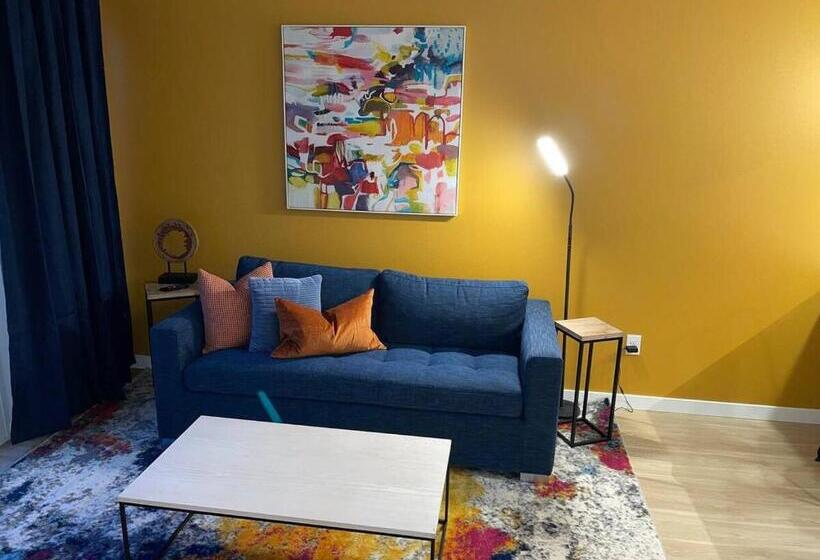 Full Kitchen Youtubetv Smart Locksking Bedtop Fl