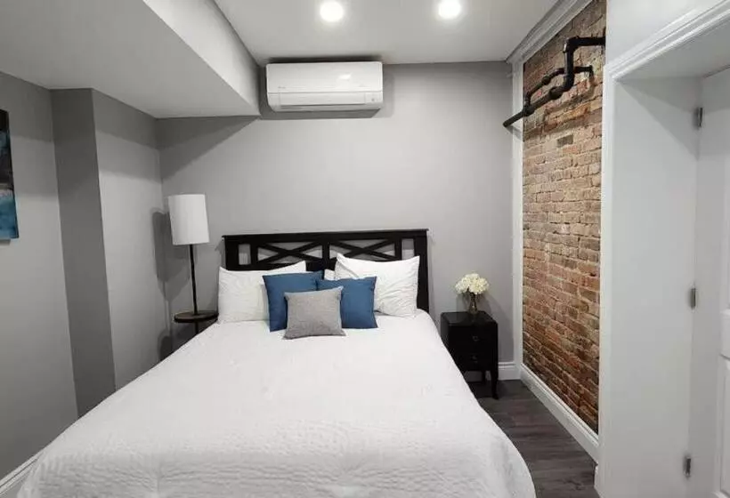 Hotelli 12 Exec 1bd Wifi Ac Workspace