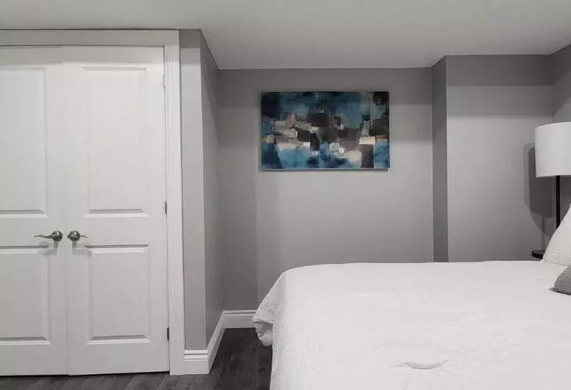 Hotelli 12 Exec 1bd Wifi Ac Workspace