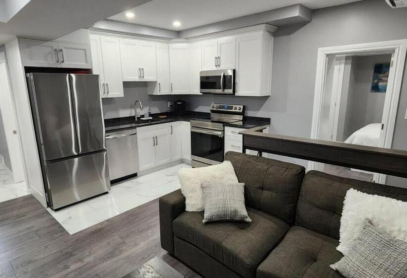 Hotel 12 Exec 1bd Wifi Ac Workspace