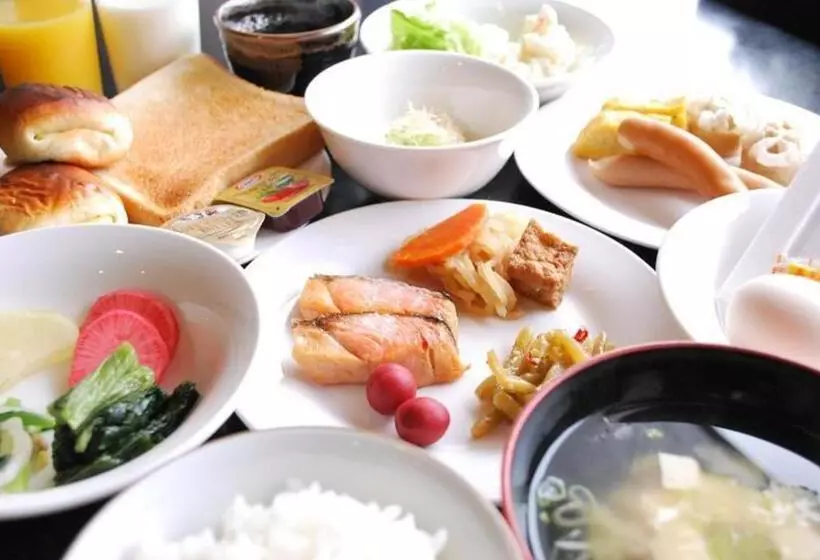 Hotelli Alpha One Yonezawa