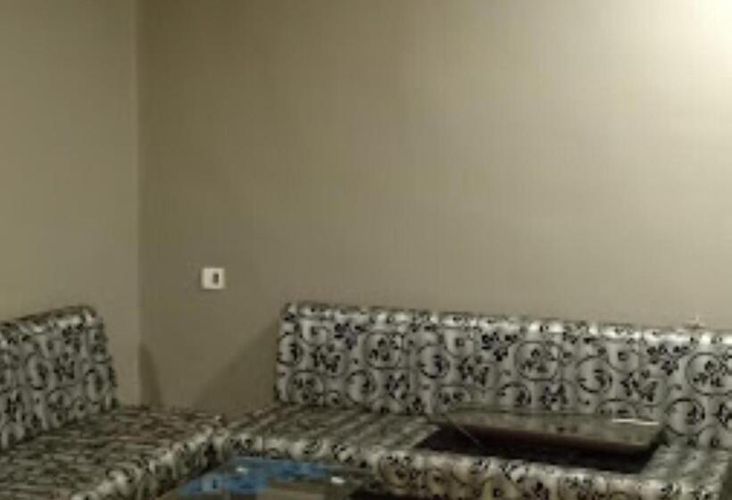 فندق Balwant Residence Washim