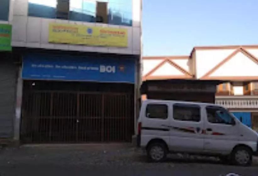 ホテル Balwant Residence Washim