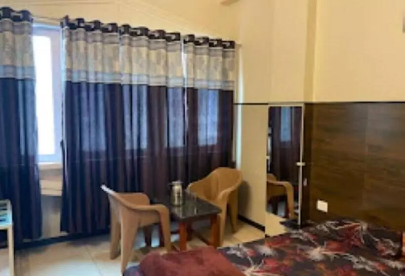 ホテル Basera,nashik