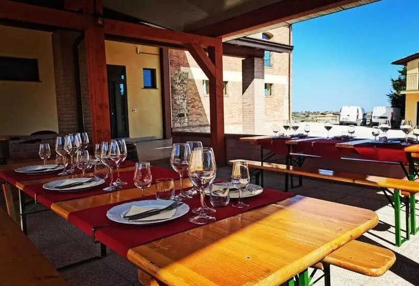 ホテル Cantina Visconti   Agriturismo