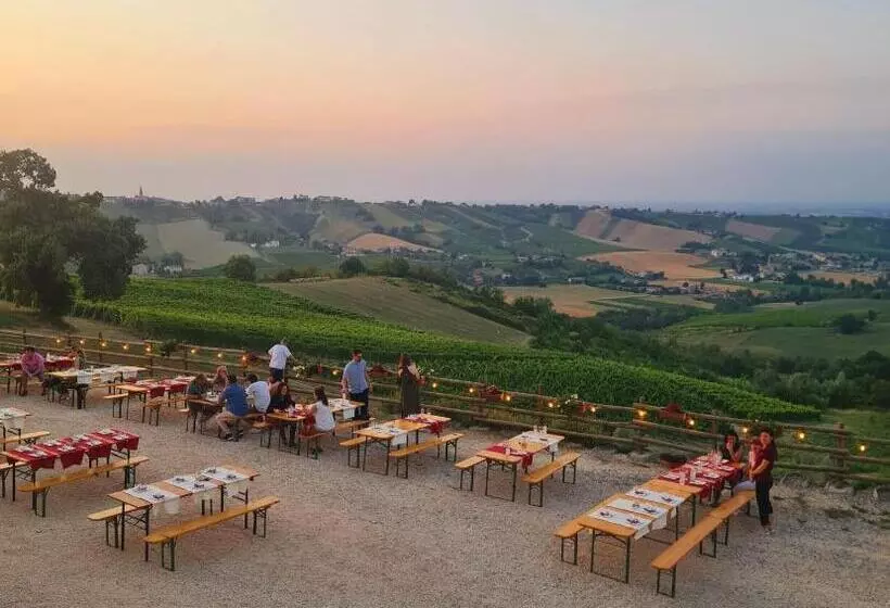 ホテル Cantina Visconti   Agriturismo