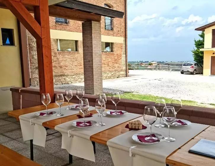 ホテル Cantina Visconti   Agriturismo