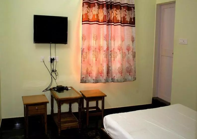 ホテル Cbr Guest House