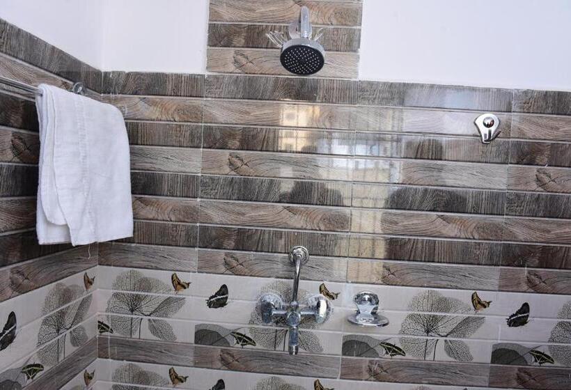 هتل Global Village