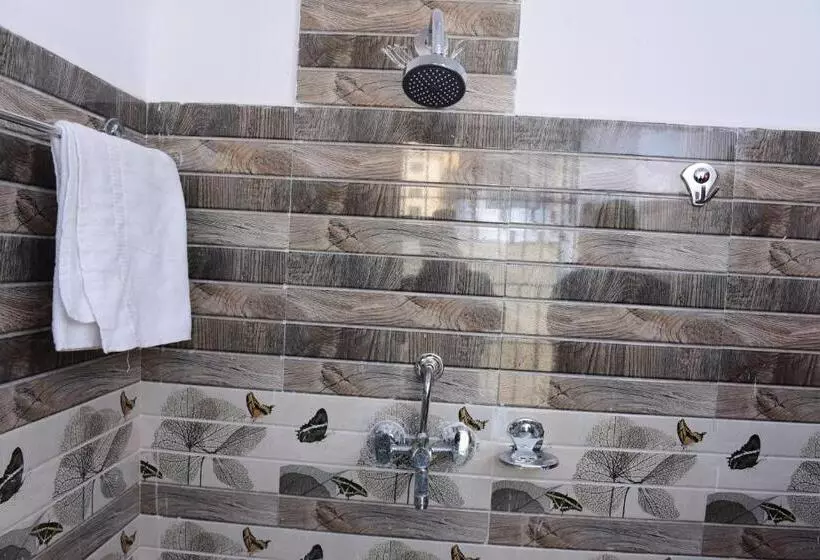 هتل Global Village