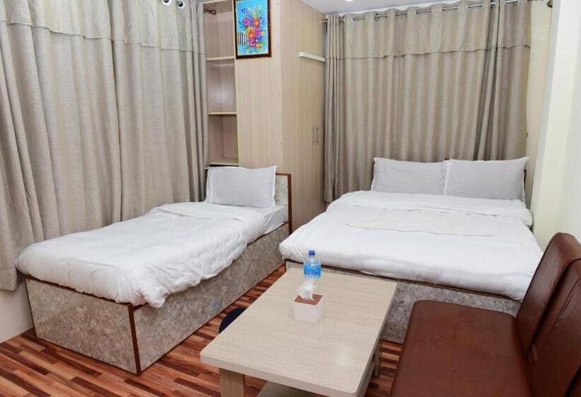 هتل Global Village