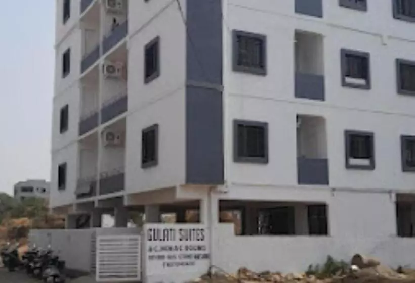 ホテル Gulati Suites Washim