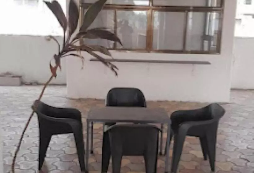 ホテル Gulati Suites Washim