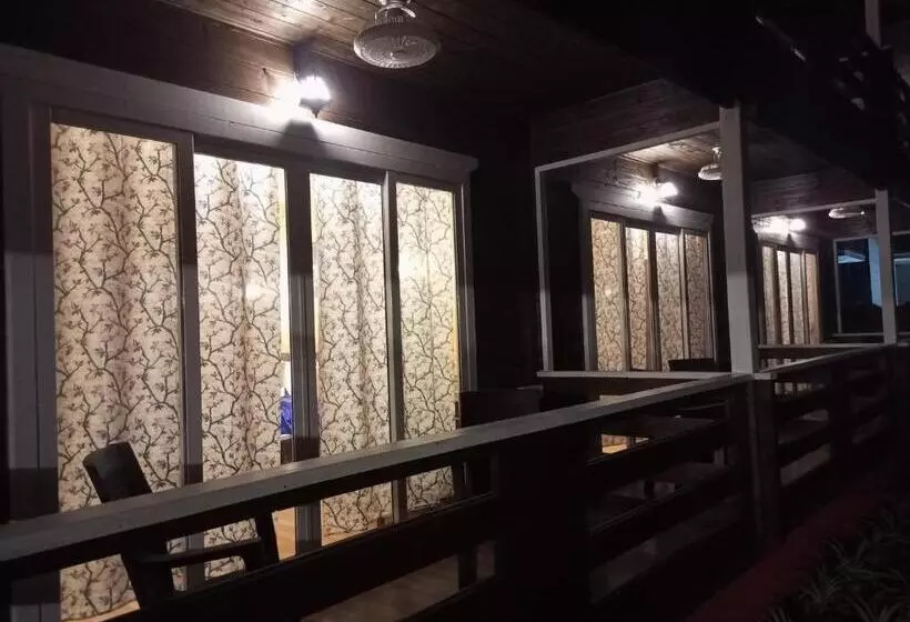 Hotelli Satva Cottages