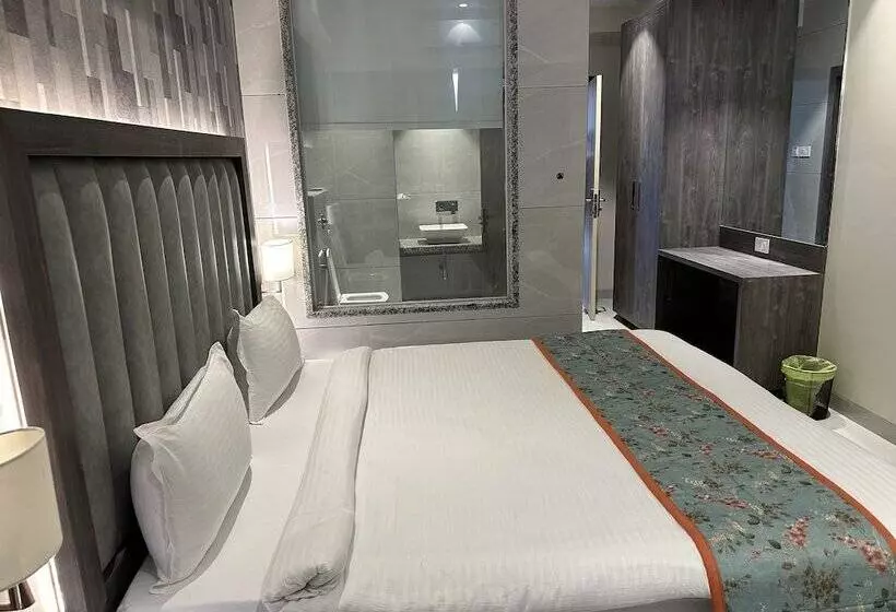 Hotel Shubham Comforts