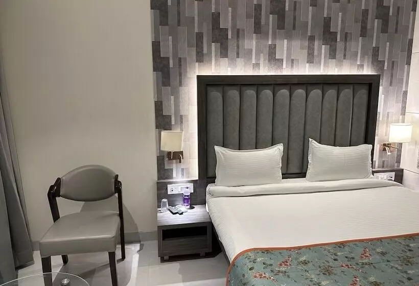 Hotel Shubham Comforts