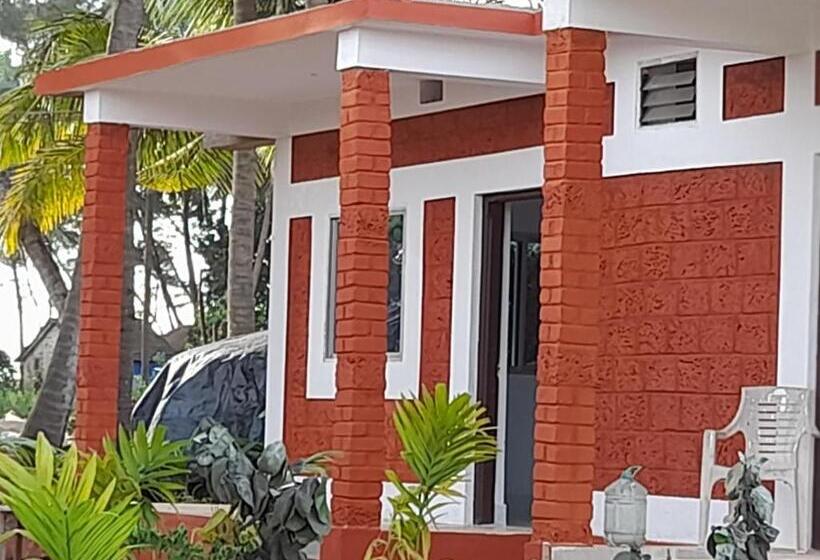 هتل Sun Kissed Holiday Homes