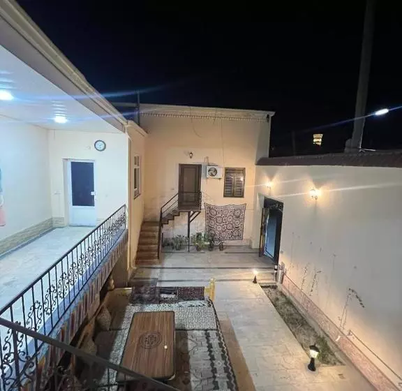ホテル Tapchan Guest House