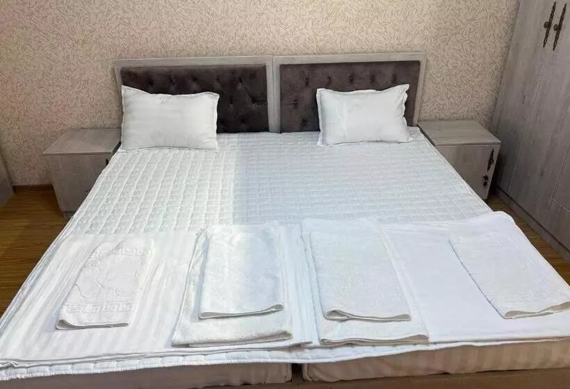 ホテル Tapchan Guest House