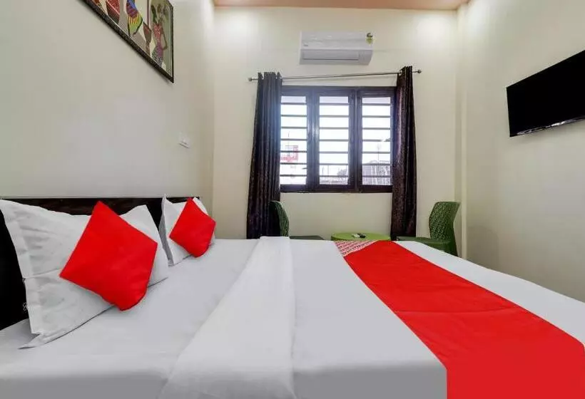 Oyo Hotel Divine Home