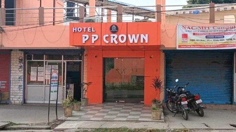 Oyo Hotel Pp Crown