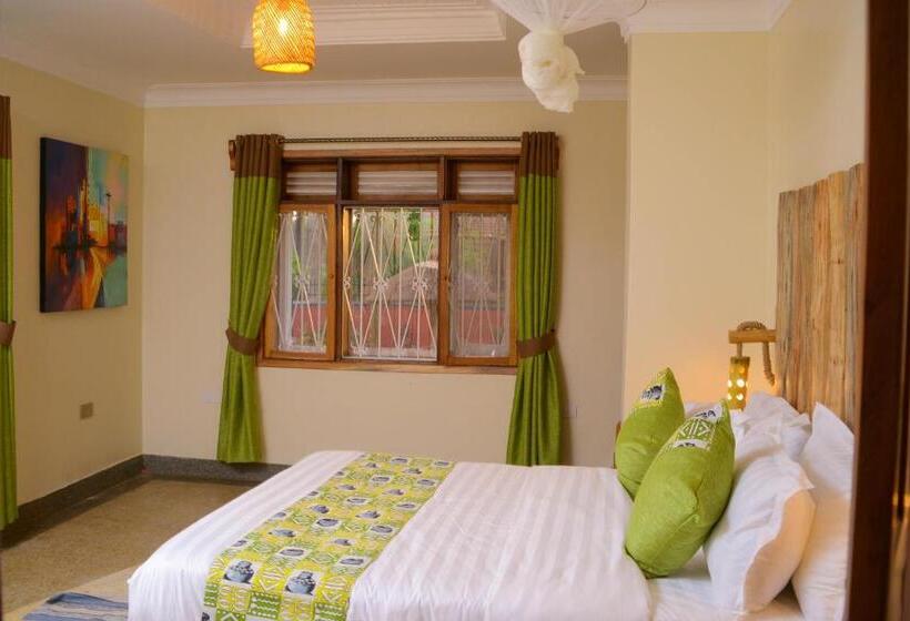 پانسیون Acacia Nest