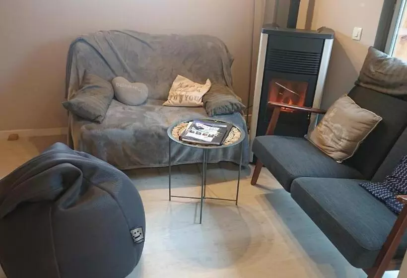 Majatalo Gite Cozy , Calme Proche Chinon 10 Min Et Cnpe 13min