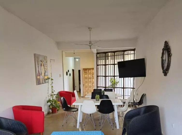 ペンション Hostal San Antonio