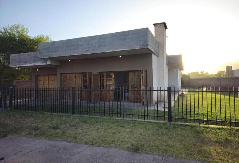 بنسيون Hostal San Antonio