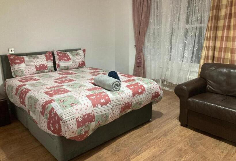 Majatalo Luxury Guest House