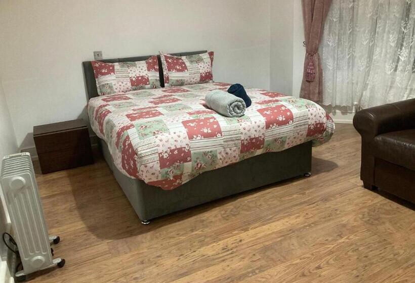 Majatalo Luxury Guest House