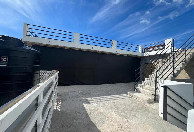 پانسیون Serenithe