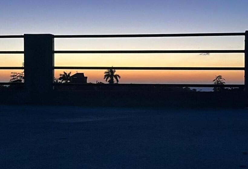 پانسیون Serenithe