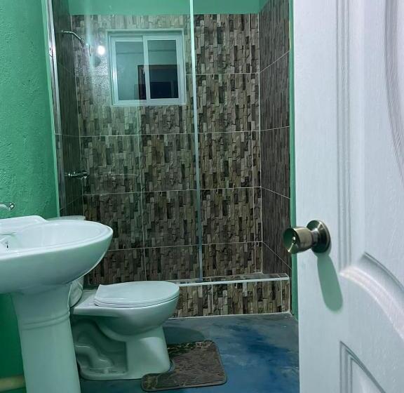 پانسیون Serenithe