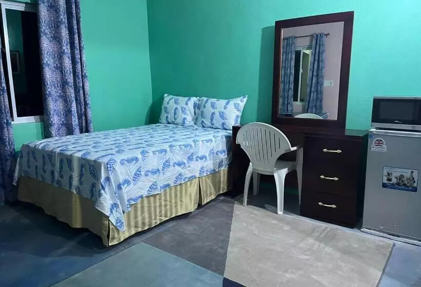 پانسیون Serenithe