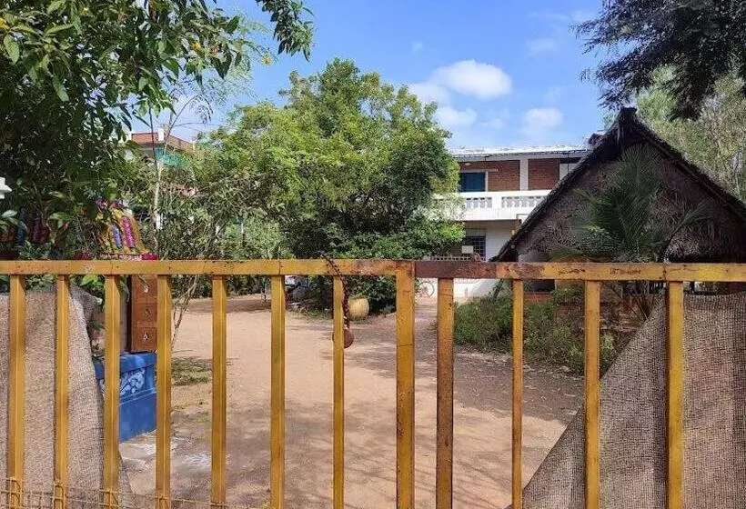پانسیون Star Gaze Resort