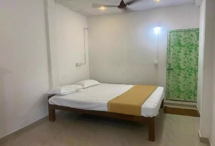 پانسیون Star Gaze Resort