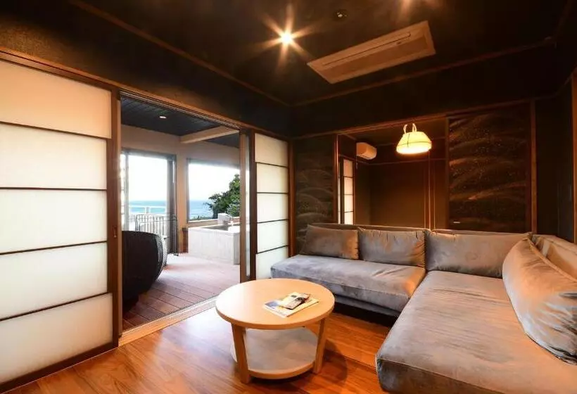 Ryokan 鵜原館  Ubarakan