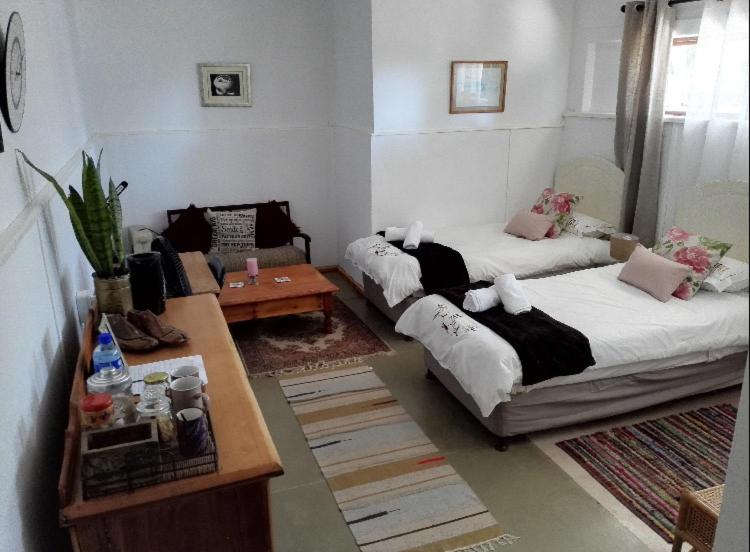 Suzies Huis Restaurant Bed And Breakfast