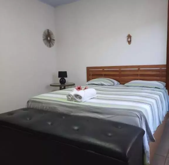 ユースホステル Pousada Villa Mariah Chalé E Suítes