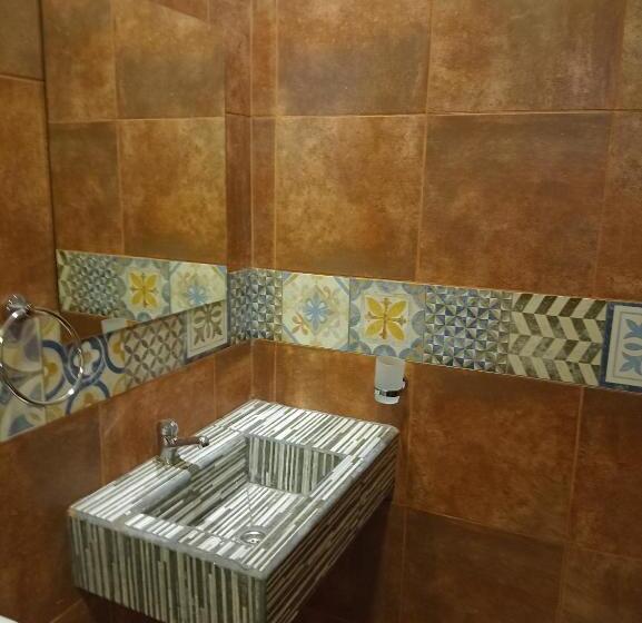 هاستل Quebrachales