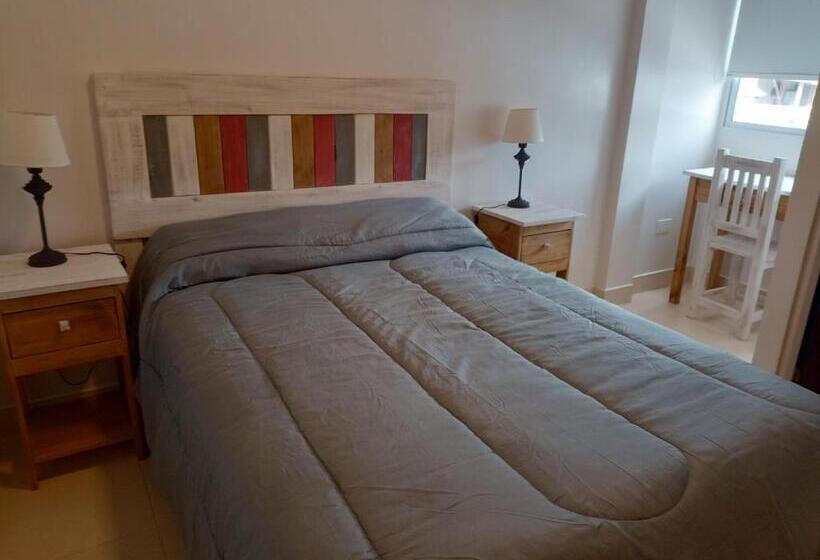 هاستل Quebrachales