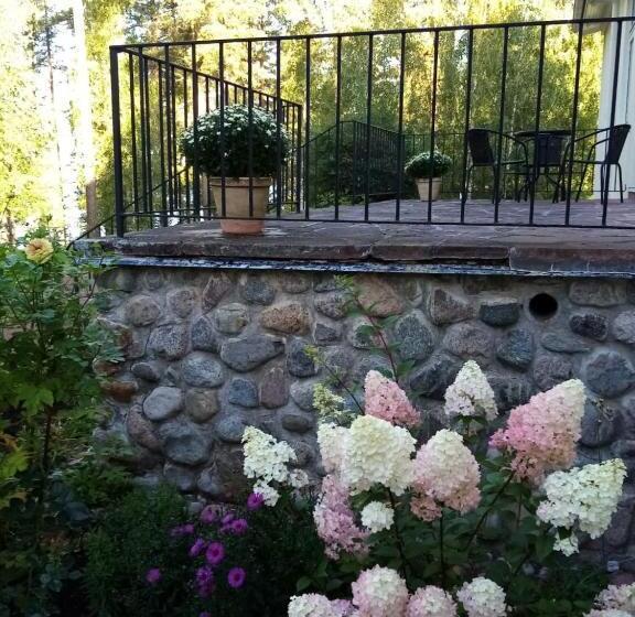 تختخواب و صبحانه Birgittagården Gästhem Birgittasystrarna