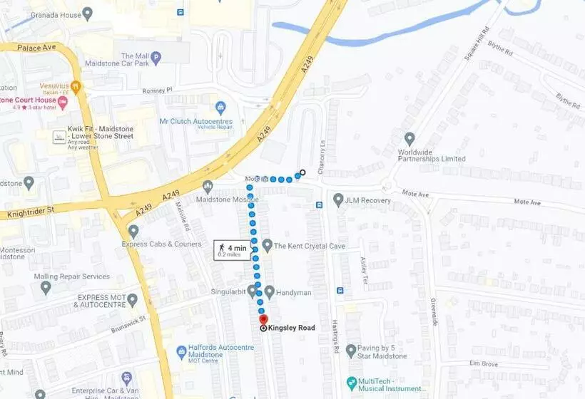 Aamiaismajoitus (B&B) Luxurious Double Rooms With Private Bath And Free Breakfast, Wi Fi