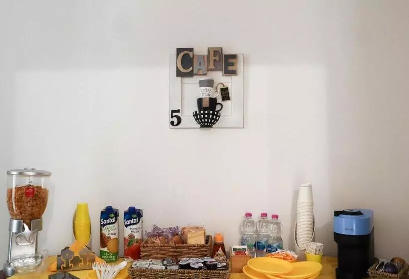 Aamiaismajoitus (B&B) La Darsena Fiumicino