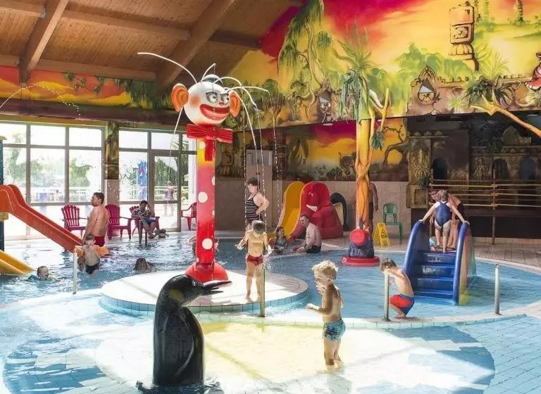 ベッドアンドブレックファースト Castle Wellness Resort Sóstó